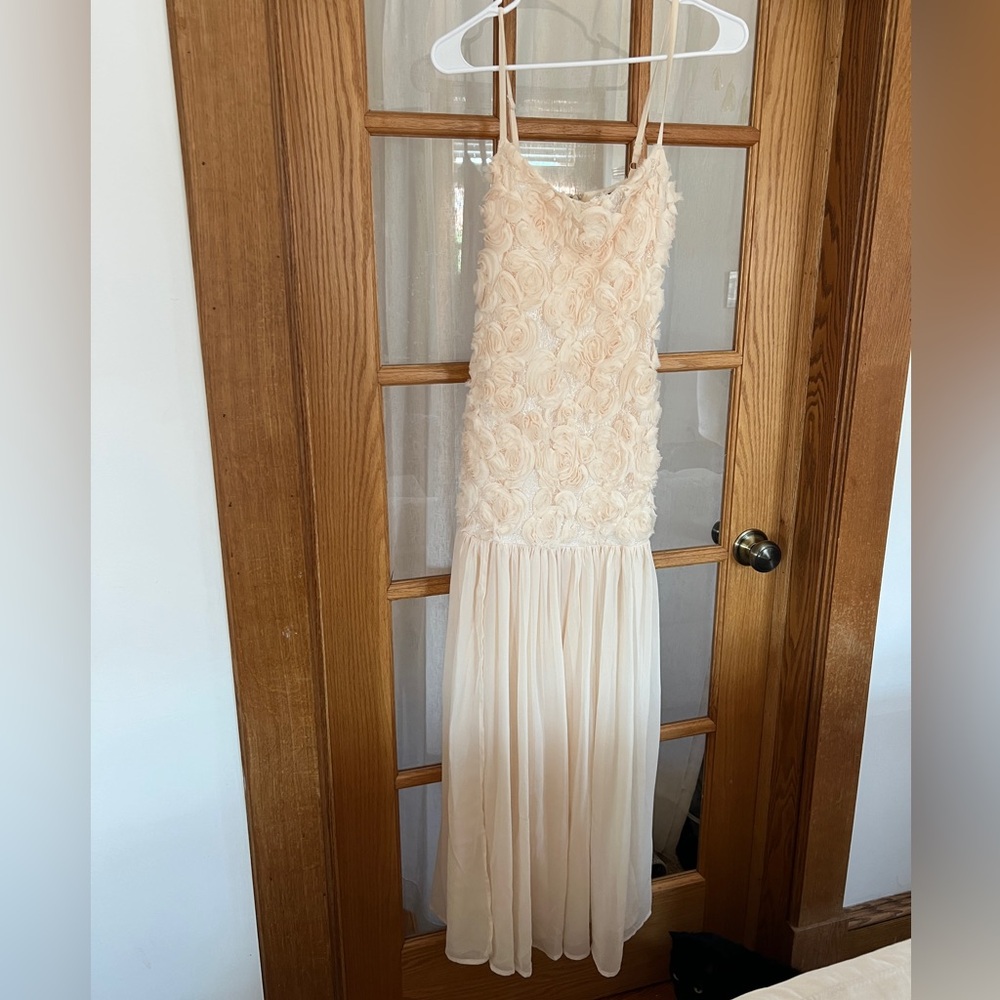 Lulu’s Kalene Cream 3D Rosette Sheer Hem Maxi Dress - Size S